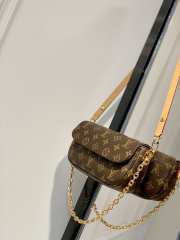 Louis Vuitton Monogram Wallet On Chain M81911 - 6