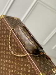 Louis Vuitton Monogram Wallet On Chain M81911 - 5