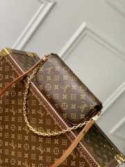 Louis Vuitton Monogram Wallet On Chain M81911 - 2