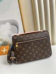 Louis Vuitton POCHETTE METIS Bag M40780 Monogram - 2