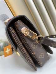 Louis Vuitton POCHETTE METIS Bag M40780 Monogram - 4