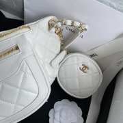 Chanel Waist Bumbag in White 34CM - 4