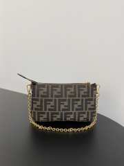 Fendi Baguette Chain Crossbody Bag 20CM - 4