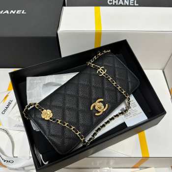 Chanel 23K Shoulder Bag Black 18CM