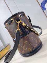 Louis Vuitton Canoé Bucket Bag 20.5CM M83480 - 5