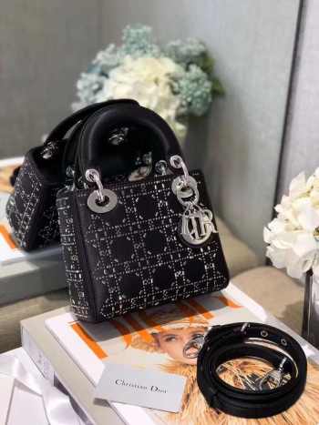 Dior Lady Mini Handbag 17CM