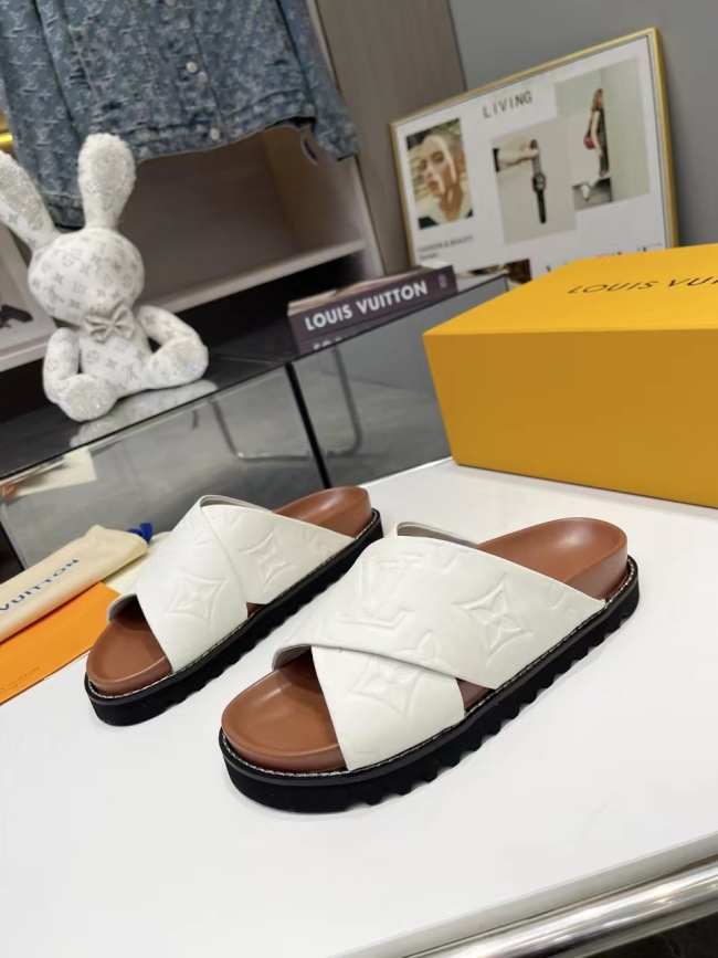 Louis Vuitton Slippers - 1