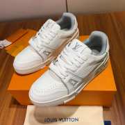 Louis Vuitton Sneaker 012 - 3