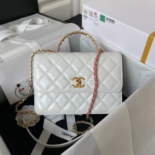 Chanel Handbag White 22CM AS3908 - 1