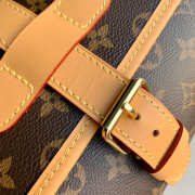 Louis Vuitton Monogram Crossbody Bag 29CM - 6