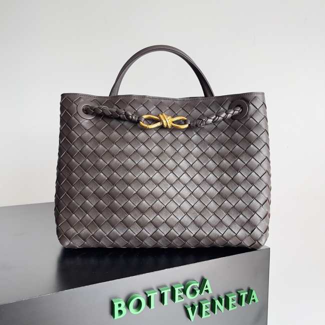 Bottega Veneta Medium Andiamo Bag Fondant 32cm - 1