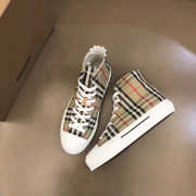 Burberry Shoes 02 - 3