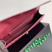 Bottega Veneta Long Clutch Andiamo With Handle Barolo 31cm - 5