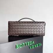 Bottega Veneta Long Clutch Andiamo With Handle Fondant 31cm - 2