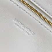 Bottega Veneta Long Clutch Andiamo With Handle Sea salt 31cm - 2