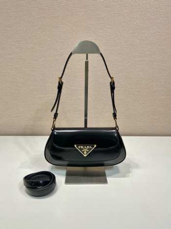 Prada Patent Leather shoulder bag Black 24cm