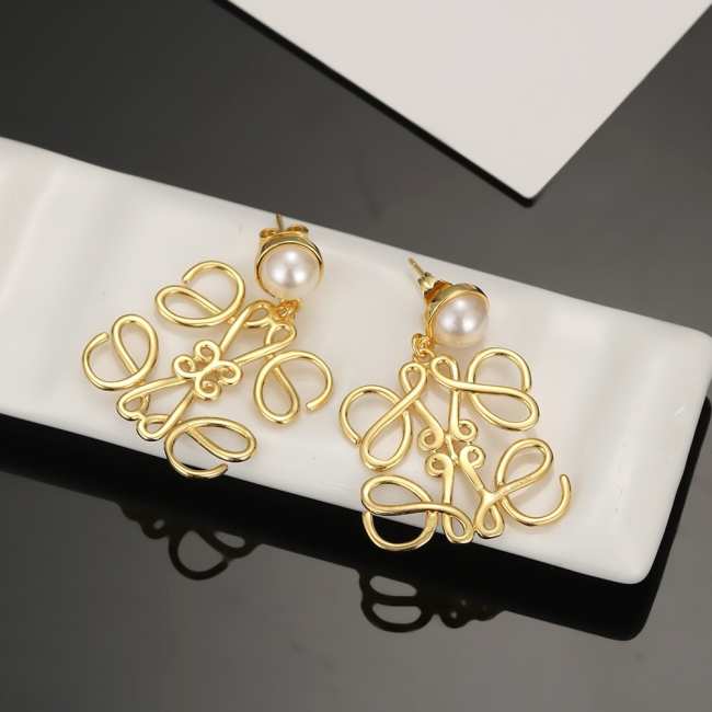 Loewe Earrings 001 - 1