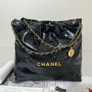 Chanel 22 Medium Handbag 42cm 004 - 1