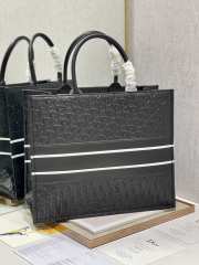 Dior Book Tote Bag Black 41cm - 2