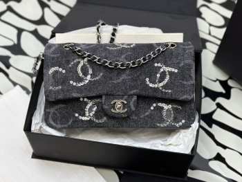 Chanel 23c Flap Bag in Black 27cm