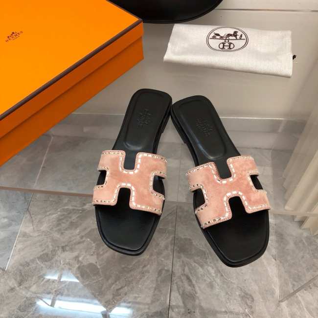 Hermes Slides 025 - 1