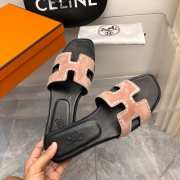 Hermes Slides 025 - 5