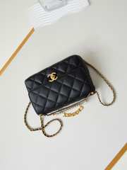 Chanel 24A WOC Bag Lambskin Black 23cm - 5