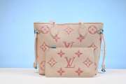 Louis Vuitton Neverfull MM M21579 32cm - 1