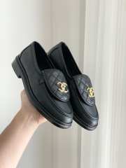 Chanel Loafer in Black - 4