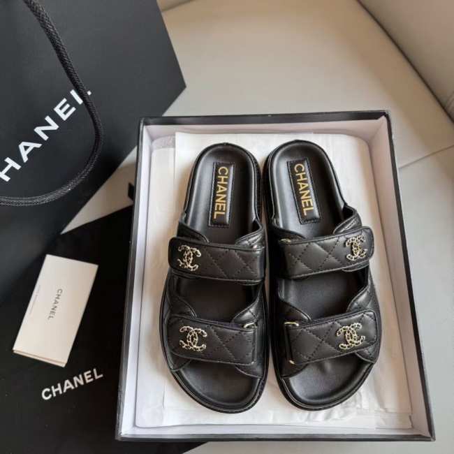 Chanel Slippers 012 - 1