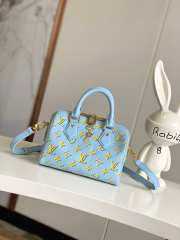 Louis Vuitton M25454 Speedy Bandoulière 20 Baby Blue 20cm - 1