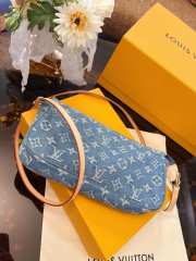 Louis Vuittion Mila Monogram Bag M44471 21cm - 1