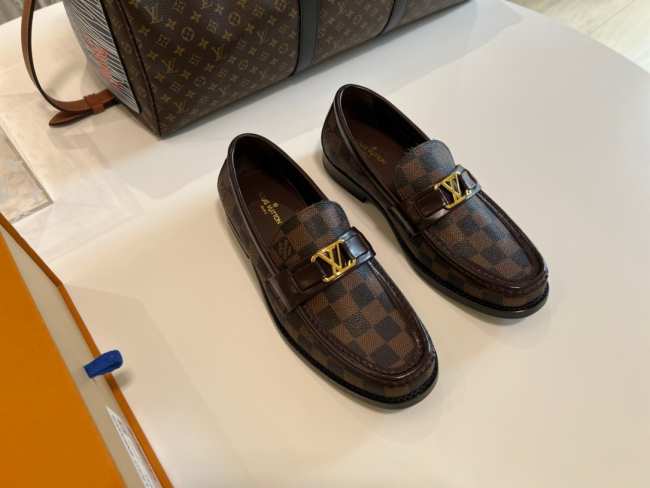 Louis Vuitton Loafer 001 - 1