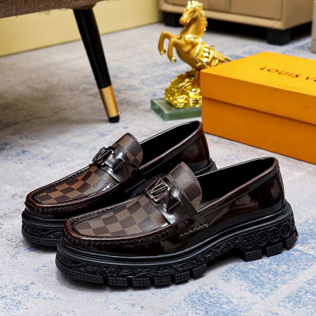 Louis Vuitton Loafer 005 - 1