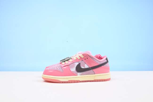 Nike Dunk Low LX Barbie FN8927-621 - 1