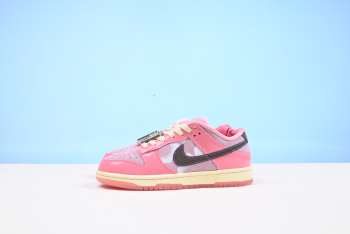 Nike Dunk Low LX Barbie FN8927-621