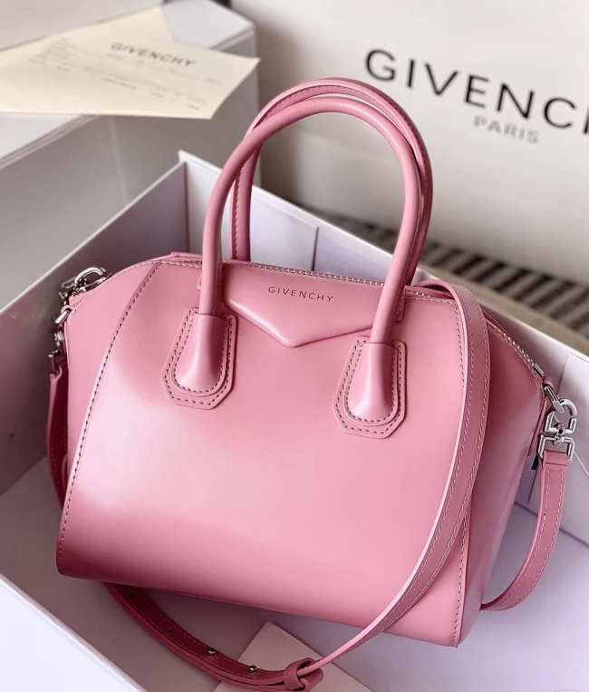 Givenchy Antigona Bag Mini Pink - 1