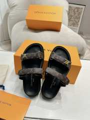 Louis Vuitton Sandals 034 - 6