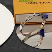 Louis Vuitton Bracelet 006 - 2