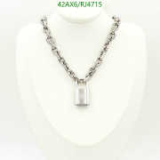 Louis Vuitton Necklace 006 - 6