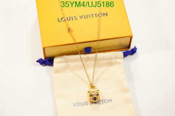 Louis Vuitton Necklace 010