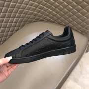 Louis Vuitton Sneaker 022 - 5