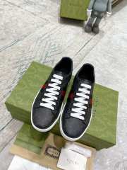 Gucci Sneakers 026 - 2