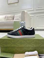 Gucci Sneakers 027 - 1