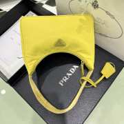 Prada Re-Nylon Re-Edition 2000 mini-bag yellow 22cm - 6