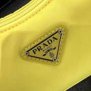 Prada Re-Nylon Re-Edition 2000 mini-bag yellow 22cm - 2