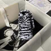 Chanel Clutch Sequins Black & White AS4561 21cm - 6