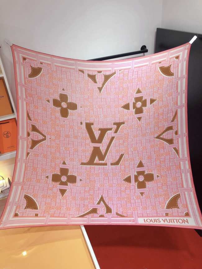 Louis Vuitton Scarf 020 - 1