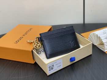 Louis Vuitton Card Holder 002