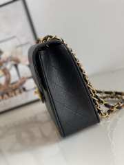 Chanel Vintage Black Caviar Flap Bag - 3